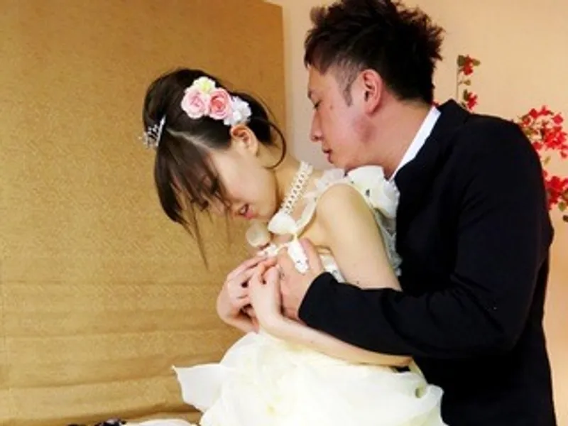 Cô dâu bị tiền bối cưỡng dâm trong đêm trước ngày cưới